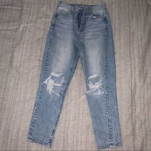 American Eagle Mom Jeans